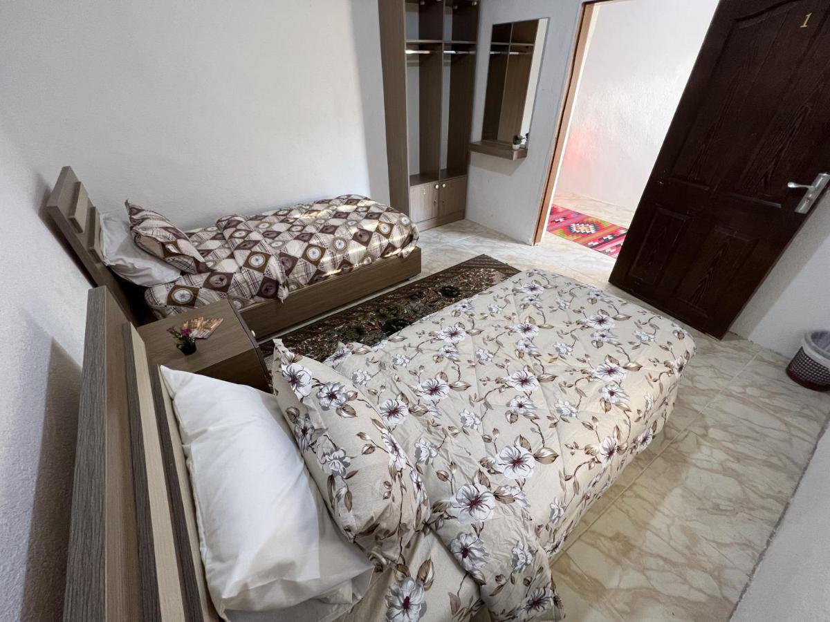 Z3 Hostel Wadi Musa Exterior photo